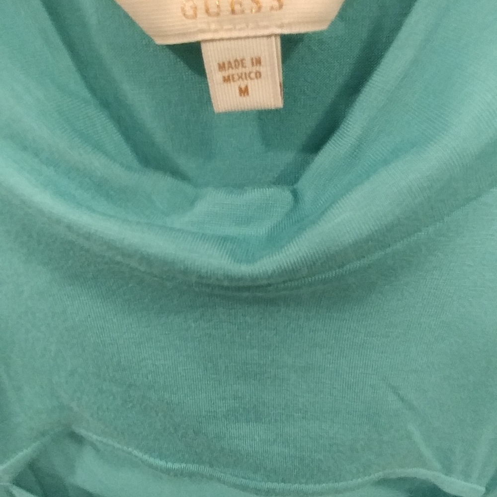 Guess top - Picture 2 of 3